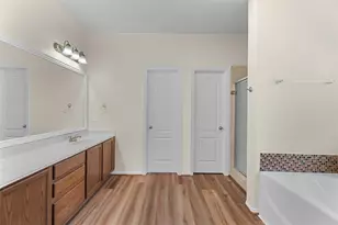 1069 Shadow Glenn Dr, Conroe, TX 77301 - Photo 12