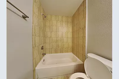 18019 Kinsale Valley Lane, Houston, TX 77060 - Photo 14