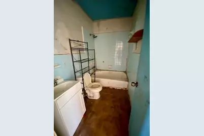 2411 67th Street, Galveston, TX 77551 - Photo 10