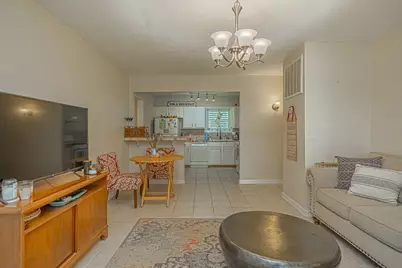 126 Bonita Avenue, Galveston, TX 77550 - Photo 6