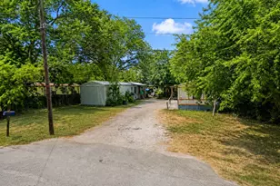 14433 Eagle Pass St, Houston, TX 77015 - Photo 2
