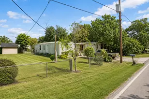 14433 Eagle Pass St, Houston, TX 77015 - Photo 6