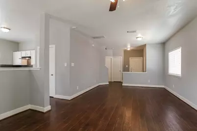 419 Laurel Sage Drive, Houston, TX 77339 - Photo 4