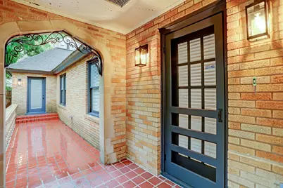 1903 W Walker Street, Houston, TX 77019 - Photo 6