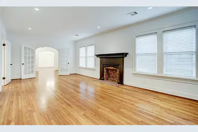 1903 W Walker Street, Houston, TX 77019 - Photo 10