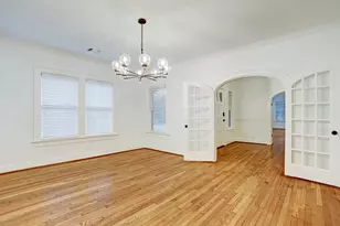 1903 W Walker St, Houston, TX 77019 - Photo 12