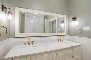 1903 W Walker St, Houston, TX 77019 - Photo 28