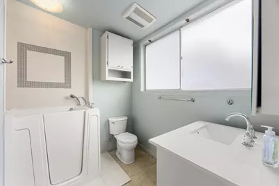 3622 N Braeswood Boulevard, Houston, TX 77025 - Photo 18
