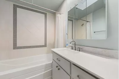 3622 N Braeswood Boulevard, Houston, TX 77025 - Photo 22