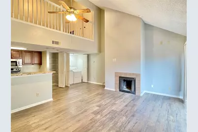 2300 Old Spanish Trail #2023, Houston, TX 77054 - Photo 2