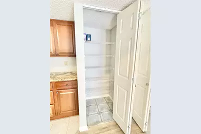 2300 Old Spanish Trail #2023, Houston, TX 77054 - Photo 12