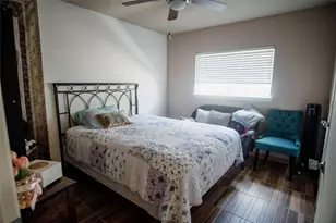 11042 WARATH Oak Ct, Houston, TX 77065 - Photo 38