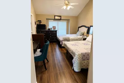 11042 Warath Oak Court, Houston, TX 77065 - Photo 30