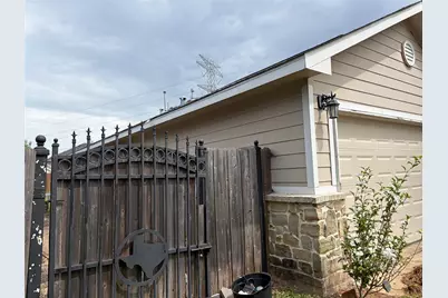 11042 Warath Oak Court, Houston, TX 77065 - Photo 4