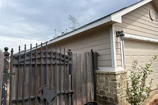 11042 WARATH Oak Ct, Houston, TX 77065 - Photo 4