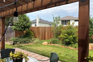 11042 WARATH Oak Ct, Houston, TX 77065 - Photo 14
