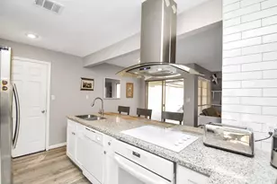 10011 Cantertrot Dr, Humble, TX 77338 - Photo 4