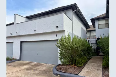 1914 Augusta Drive #7, Houston, TX 77057 - Photo 12
