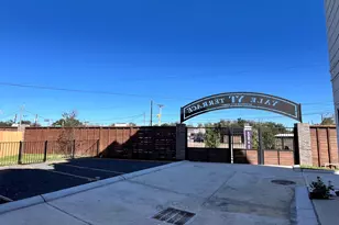 303 Marcella St, Houston, TX 77091 - Photo 20