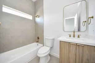 1216 E 34th St, Houston, TX 77022 - Photo 34