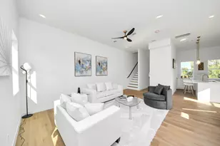 1216 E 34th St, Houston, TX 77022 - Photo 10