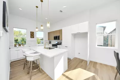 1216 E 34th Street #B, Houston, TX 77022 - Photo 14