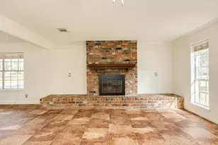 200 Wentworth Dr, West Columbia, TX 77486 - Photo 14