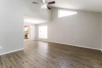 1918 Hunnington Drive, Conroe, TX 77303 - Photo 10