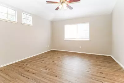 1918 Hunnington Drive, Conroe, TX 77303 - Photo 12