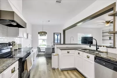 6715 Plum Springs Lane, Richmond, TX 77469 - Photo 10