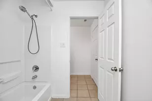 6715 Plum Springs Ln, Richmond, TX 77469 - Photo 8