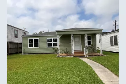 4806 Alamo Drive, Galveston, TX 77551 - Photo 2