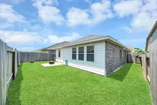 2819 Painted Sunrise Trail, Houston, TX 77045 - Photo 36