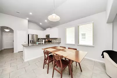 2819 Painted Sunrise Trail, Houston, TX 77045 - Photo 18