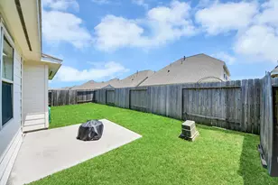 2819 Painted Sunrise Trail, Houston, TX 77045 - Photo 38