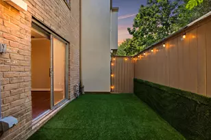 2100 Tanglewilde St, Houston, TX 77063 - Photo 14
