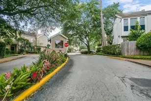 2100 Tanglewilde St, Houston, TX 77063 - Photo 2