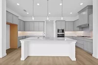 1673 Birch Lake Bend, Friendswood, TX 77546 - Photo 2