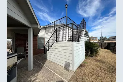 14911 Sugar Peak Drive, Sugar Land, TX 77498 - Photo 18