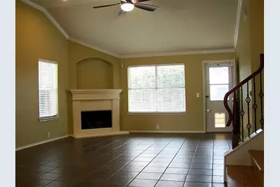 14911 Sugar Peak Drive, Sugar Land, TX 77498 - Photo 8