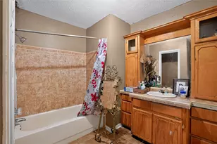 1019 Lamar St, Liberty, TX 77575 - Photo 22