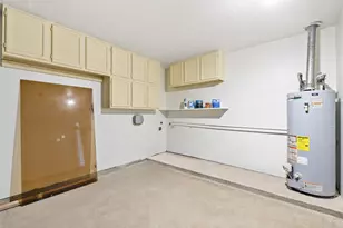 9614 Hammerly Blvd, Houston, TX 77080 - Photo 22