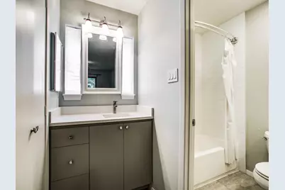 1300 Fairview Avenue #E, Houston, TX 77006 - Photo 28