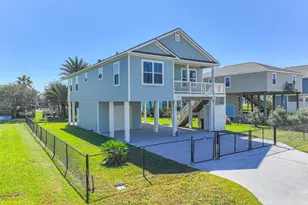 22807 Miramar St, Galveston, TX 77554 - Photo 2