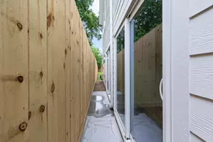 831 Paul Quinn St, Houston, TX 77091 - Photo 18