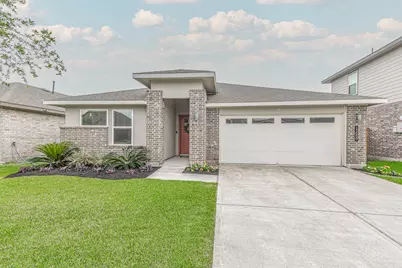 13009 Oleander Bay Lane, Texas City, TX 77568 - Photo 1