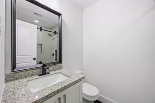 5446 Loch Lomond Dr, Houston, TX 77096 - Photo 18