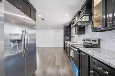 5446 Loch Lomond Drive, Houston, TX 77096 - Photo 14