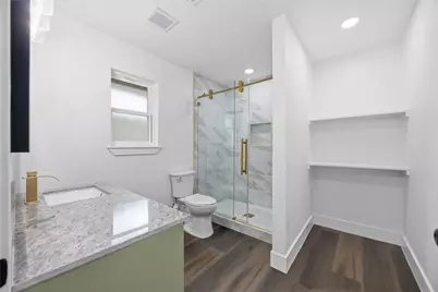 5446 Loch Lomond Drive, Houston, TX 77096 - Photo 24