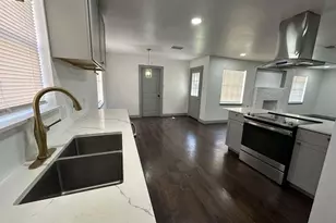 5850 Paisley St, Houston, TX 77096 - Photo 8